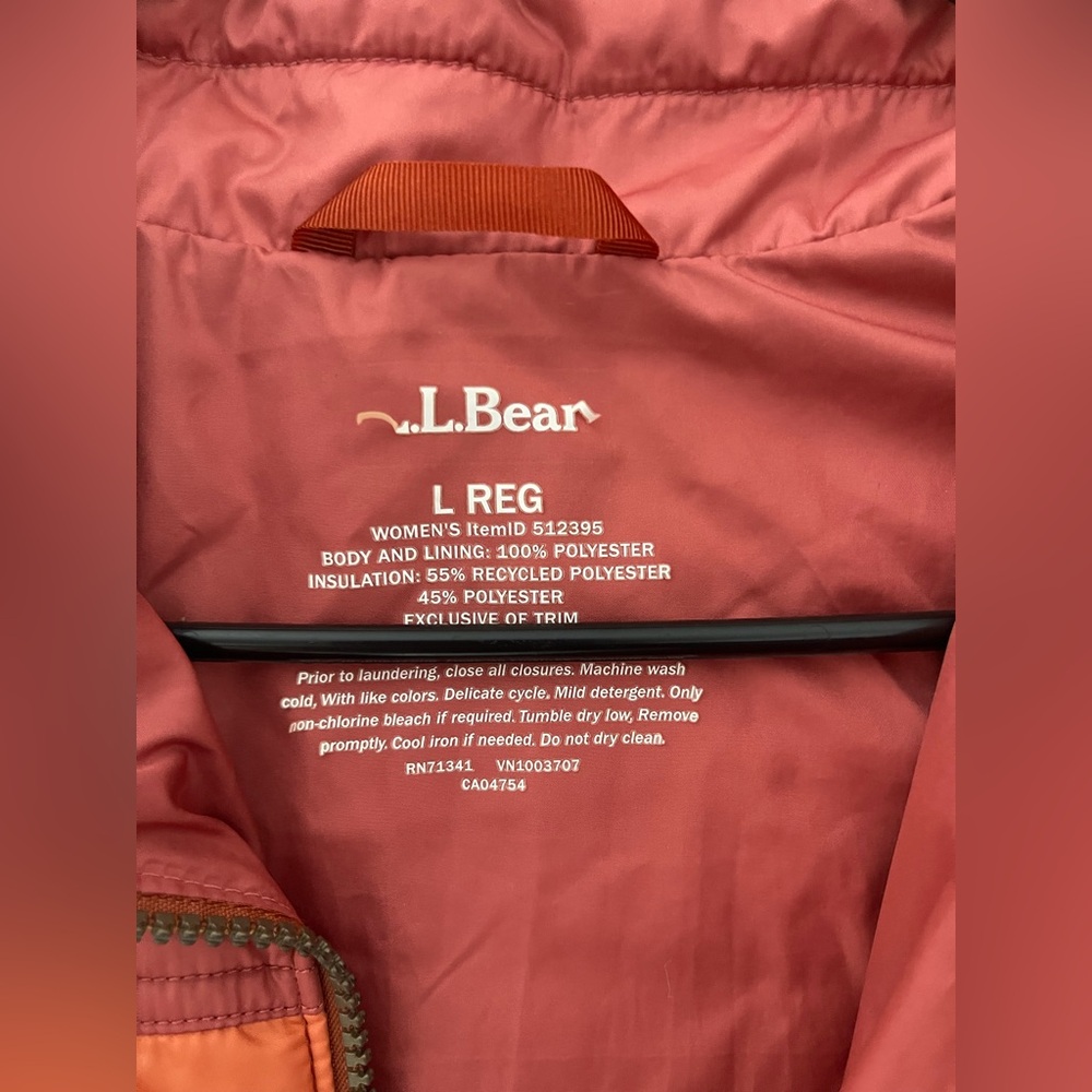 L.L. Bean Quilted Jacket - Picture 8 of 8